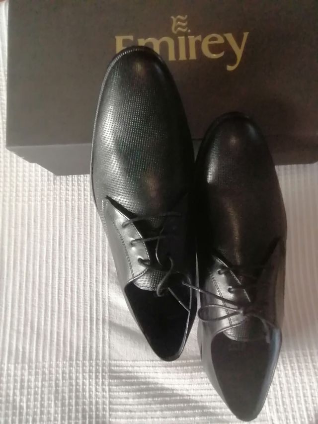 Zapatos de vestir Emirey negros
