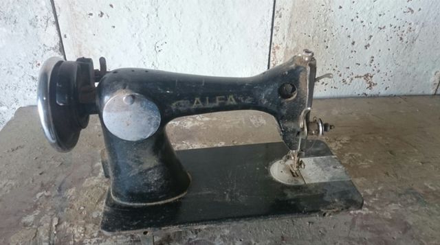 Maquina de costura 