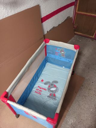 Cuna plegable