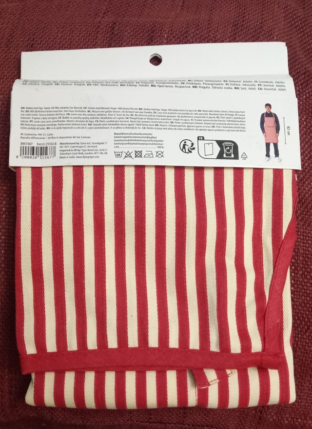 Grembiule nuovo, uomo-donna