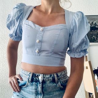 Crop top azul bebé perlas Zara S 36