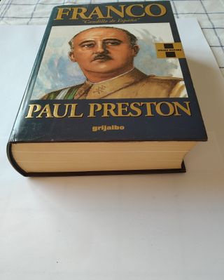 📔FRANCO, caudillo de España📘