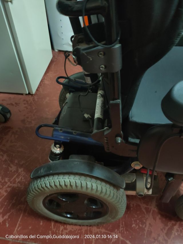 Silla de ruedas eléctrica 