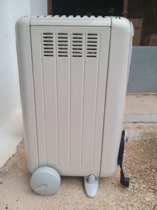 Radiador Ufesa Bravo con Humidificador