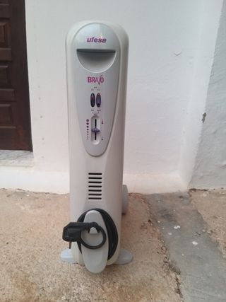 Radiador Ufesa Bravo con Humidificador