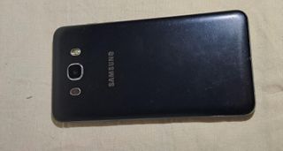 Samsung Galaxy J7 (2016)