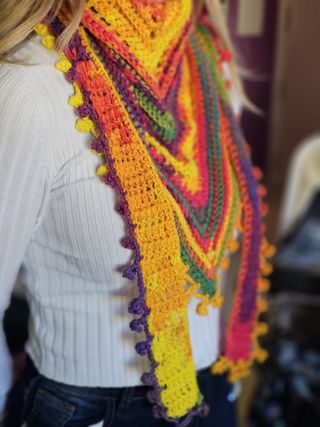 Pañuelo bufanda triangular