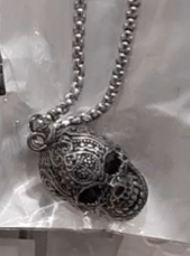 Colar de homem em aço