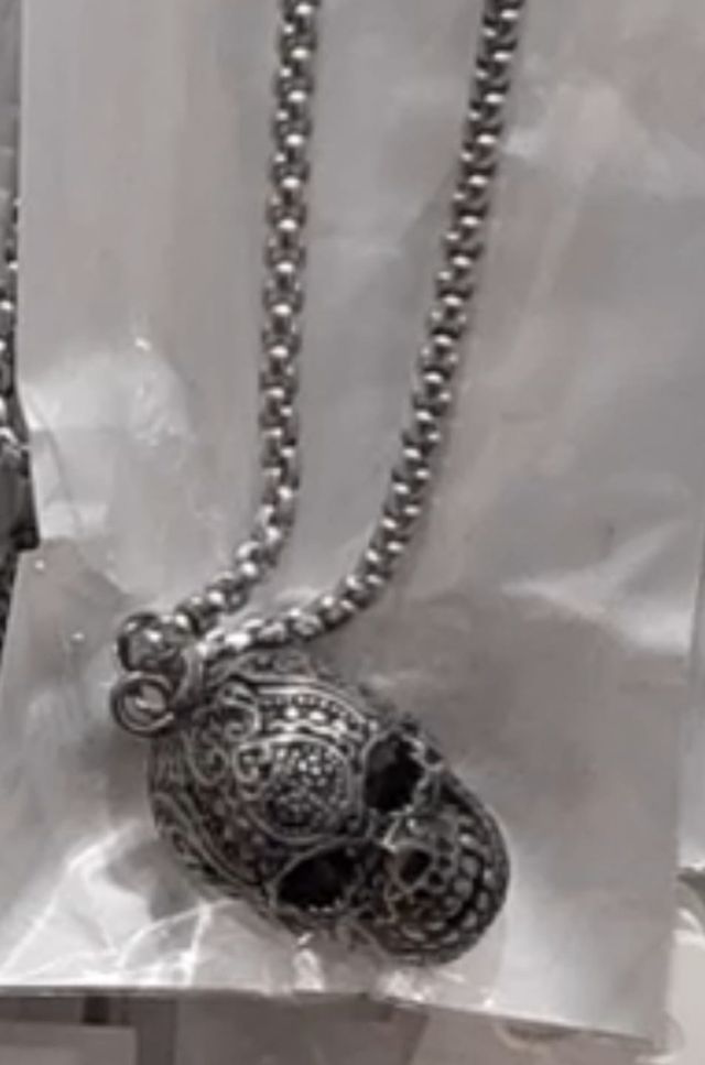 Colar de homem em aço