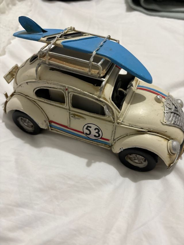 coche surfero de decoracion