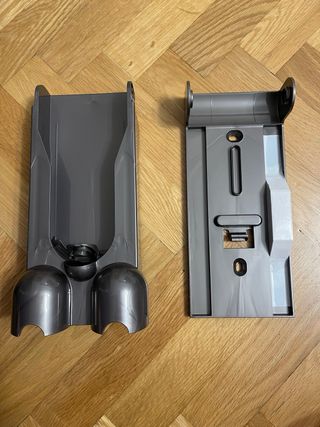 Puerto de carga Dyson v12. NUEVO