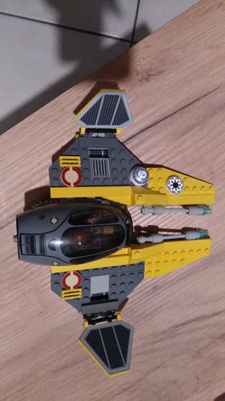 Lego Jedi Starfighter con Anakin Skywalker