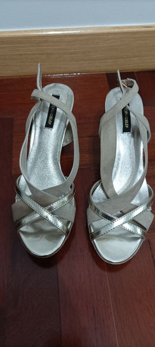 Zapatos Victoria Delef