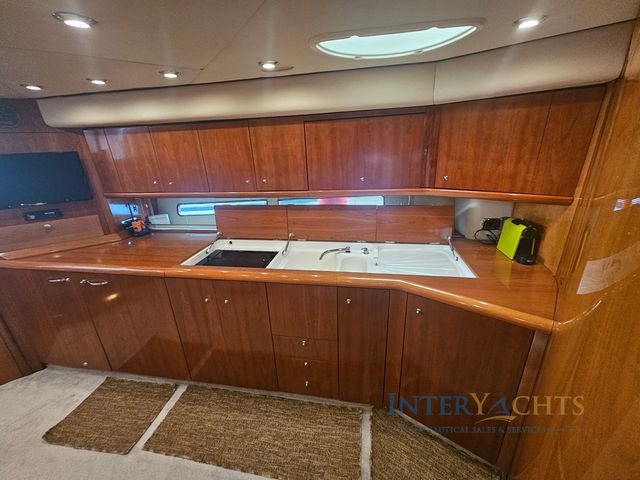 SUNSEEKER PREDATOR 61