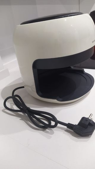 Freidora de aire sin aceite. 4L.SOLMIRA.