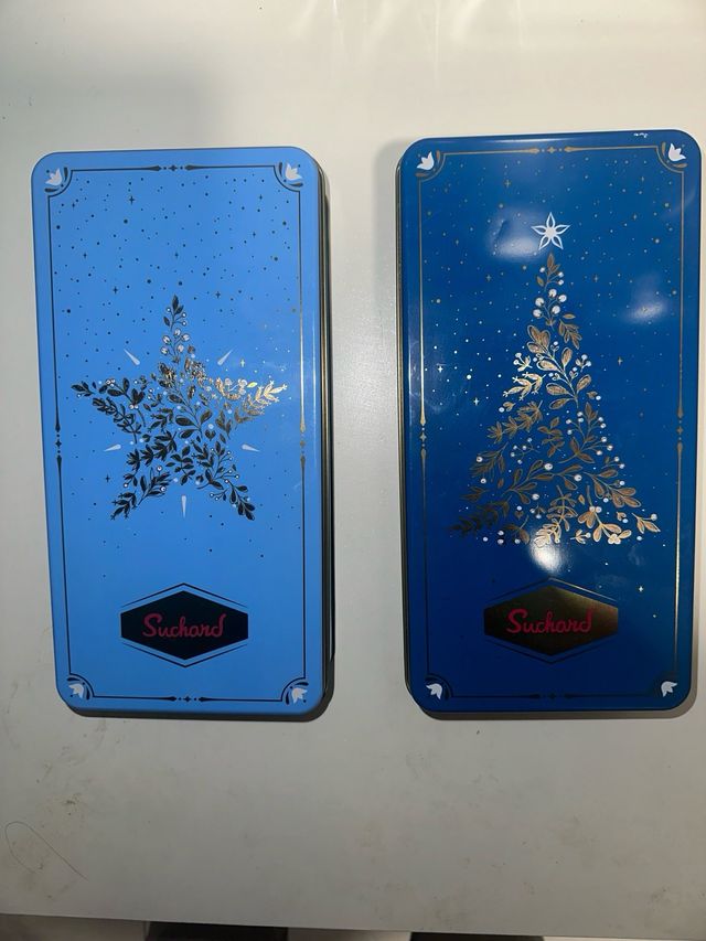 latas de decoracion navideña