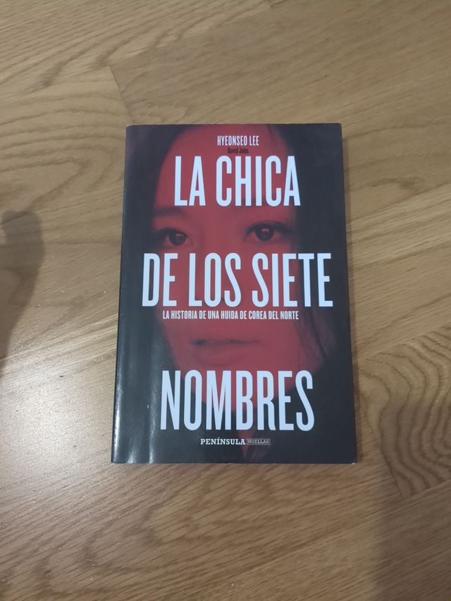 La chica de los siete nombres