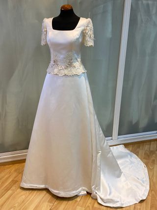 vestido de novia manga corta escote cuadrado