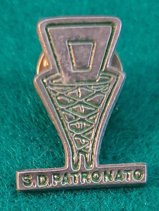 insignias pines