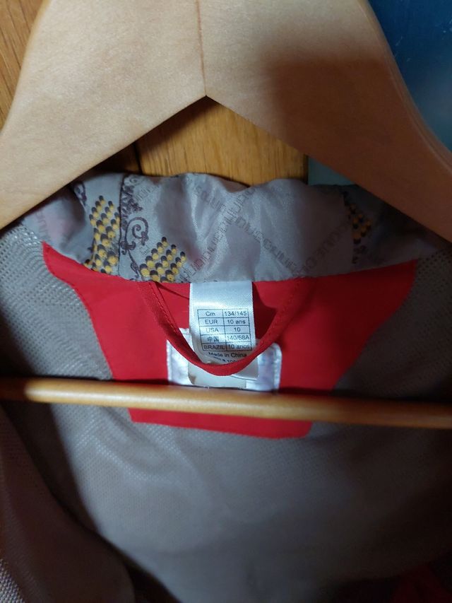 Chubasquero Quechua 10 años