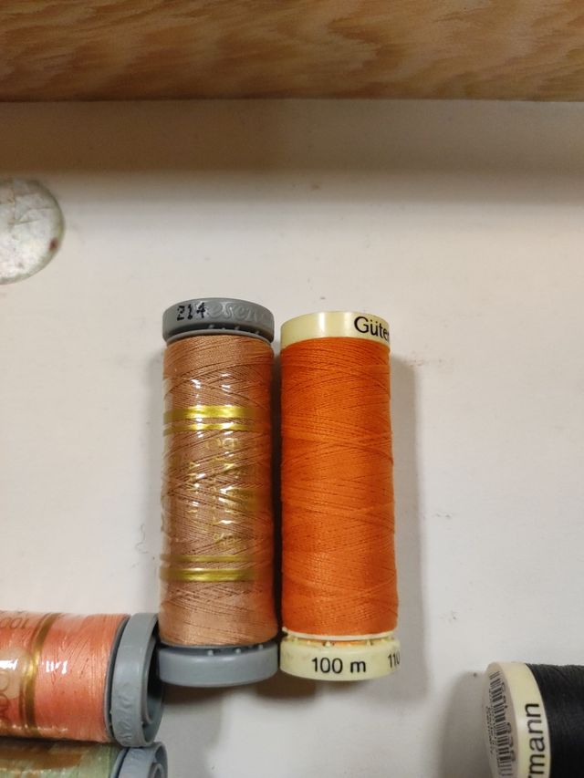 Lote 50 carretes de hilo