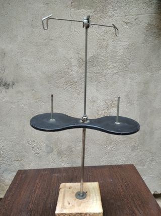Soporte doble porta conos para máquina coser