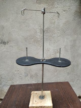 Soporte doble porta conos para máquina coser