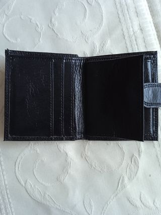 Cartera de piel