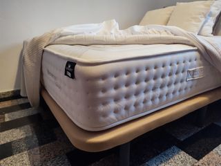 Colchón y tapiflex nuevo