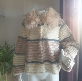 Abrigo corto de pelo varios colores