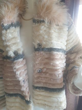 Abrigo corto de pelo varios colores