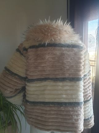 Abrigo corto de pelo varios colores