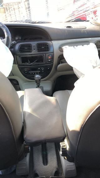 DESPIECE RENAULT MEGANE SCENIC 1.9 DCI AÑO 2002