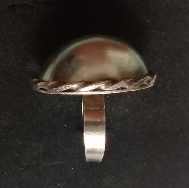 Anillo, sortija antiguo plata maciza y perla azul