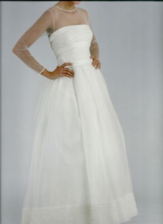 vestido de novia manga larga corte en la cintura