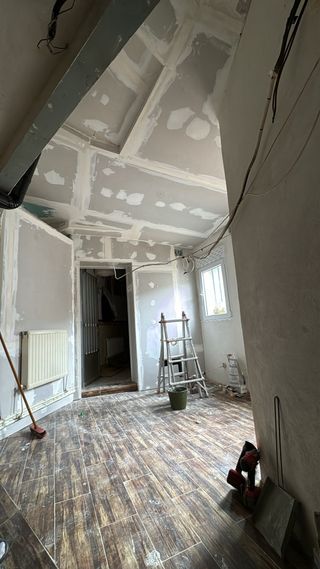 REFORMAS DE INTERIORES DE PLADUR