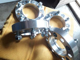 Distanziali ruote toyota landcruiser con centaggio