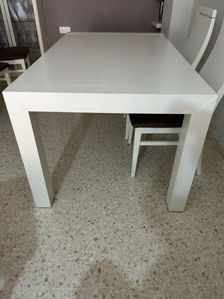 Mesa y sillas para salón/comedor