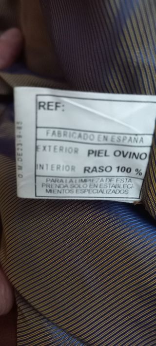 Se vende chaqueta de piel