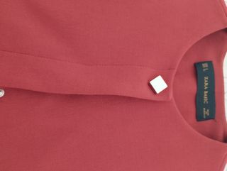 Chaqueta de paño roja de Zara