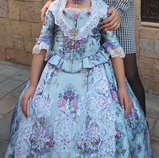 Traje fallera con manteletas 5/6 años