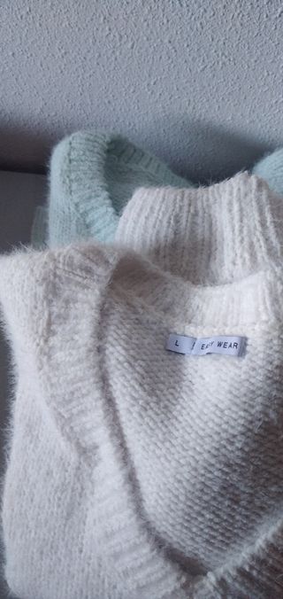 Jerseis blanco y verde malva 