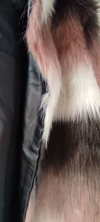 Chaqueton Mujer Talla L de pelo negro rosa blanco
