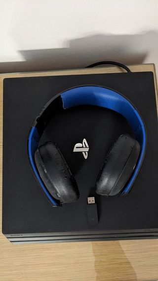 PlayStation 4 PRO