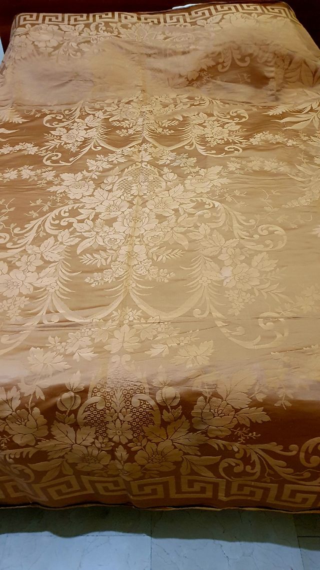 Colcha de seda damasco