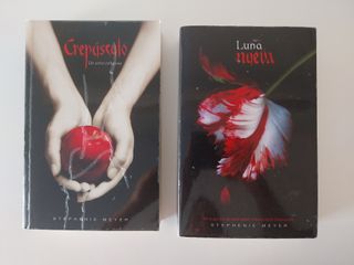 Libros saga Crepúsculo (Crepúsculo y Luna Nueva)