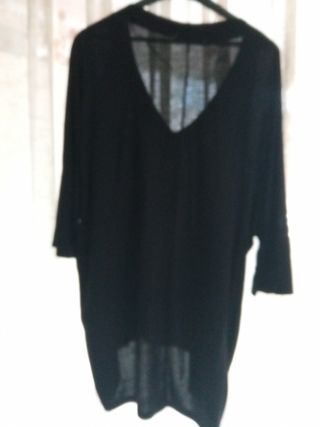 Camiseta fina de Zara