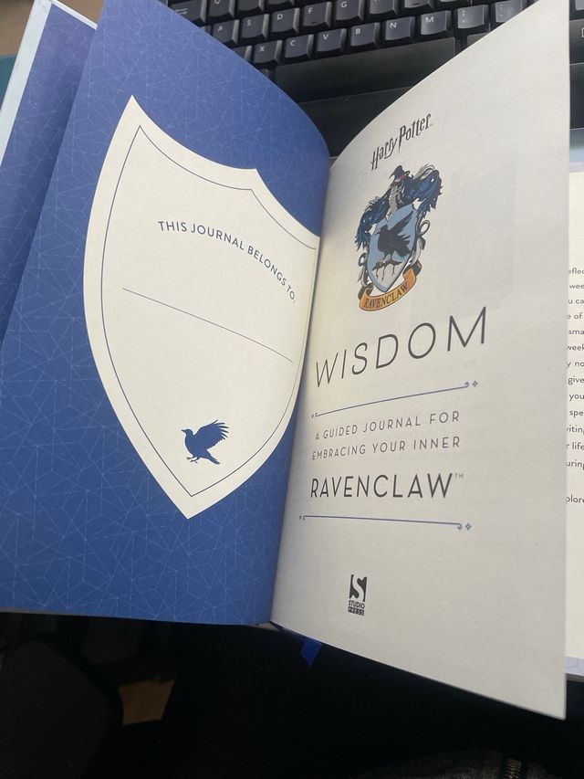 Harry Potter Ravenclaw Guided Journal: Wisdom