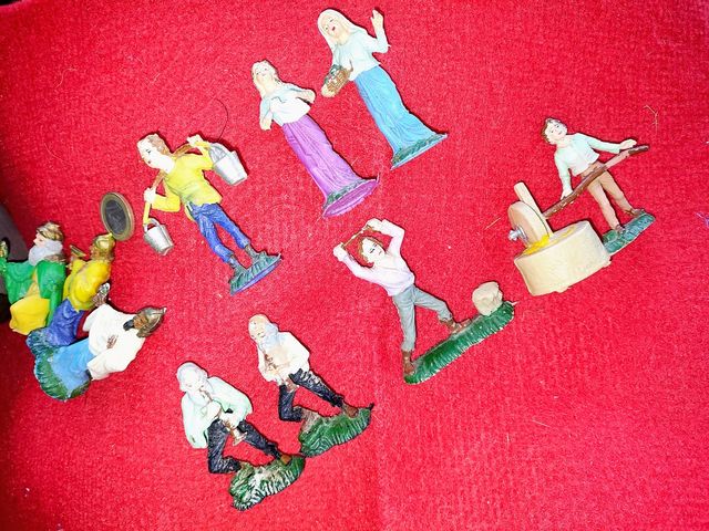 Statuine presepe Nardi depositato