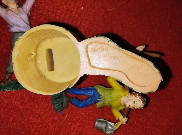 Statuine presepe Nardi depositato